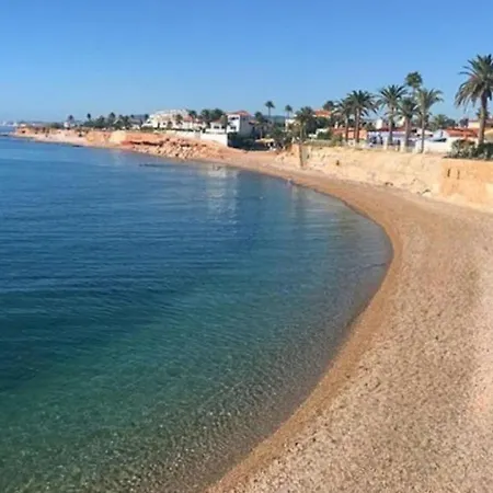 Atico La Piramide En Primera 1º Linea De Mar דירה *
